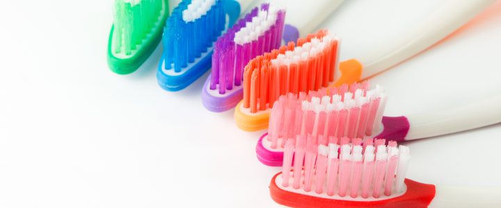 How to Choose a Toothbrush